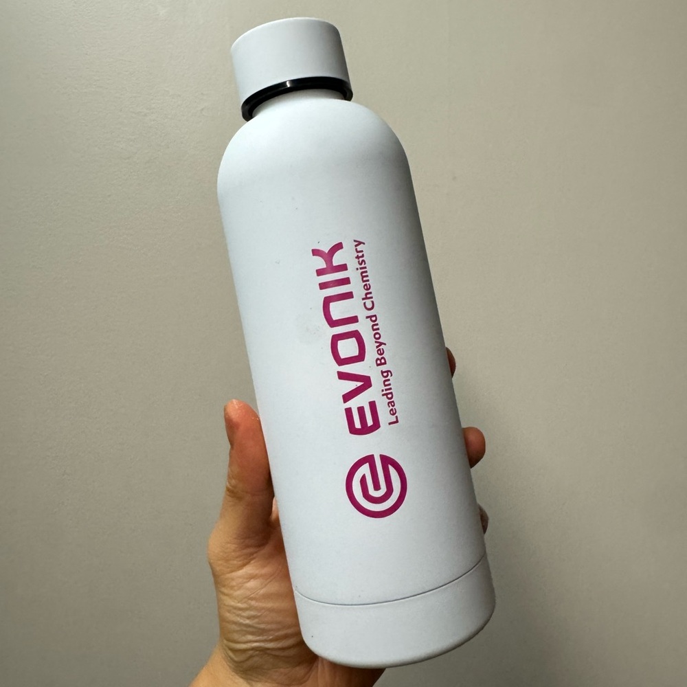 Evonik limit edition White and Pink thermal Water Bottle